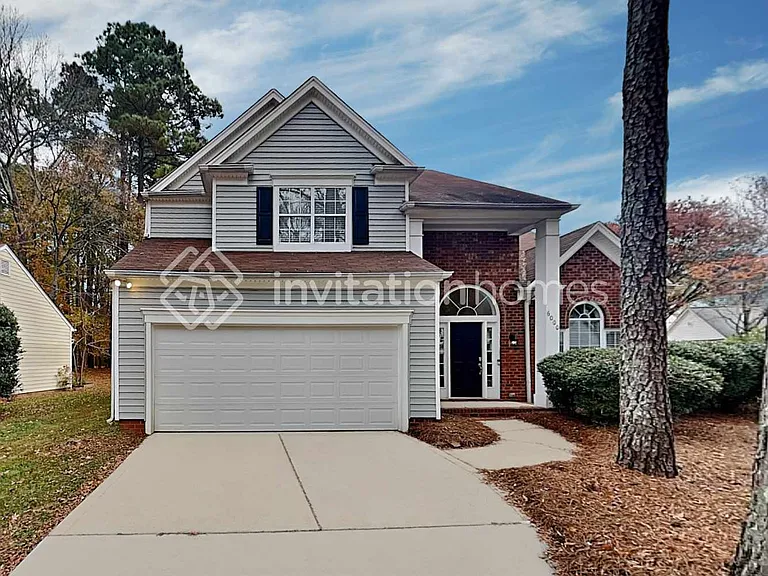 6000 Elm Cove Ln — Photo 1