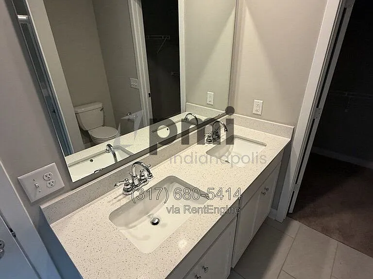 1225 Langham St — Photo 12