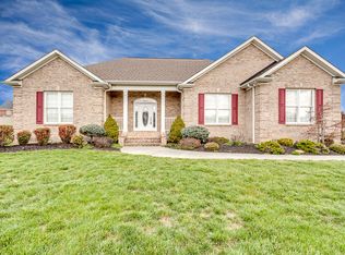 7401 Country Meadow Dr, Knoxville, TN 37918