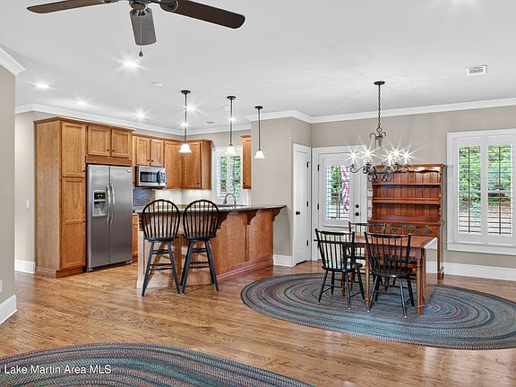 5th image of 2801 Lone Eagle Ln