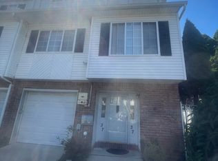 37 Red Cedar Ln FLOOR 2, Staten Island, NY 10309
