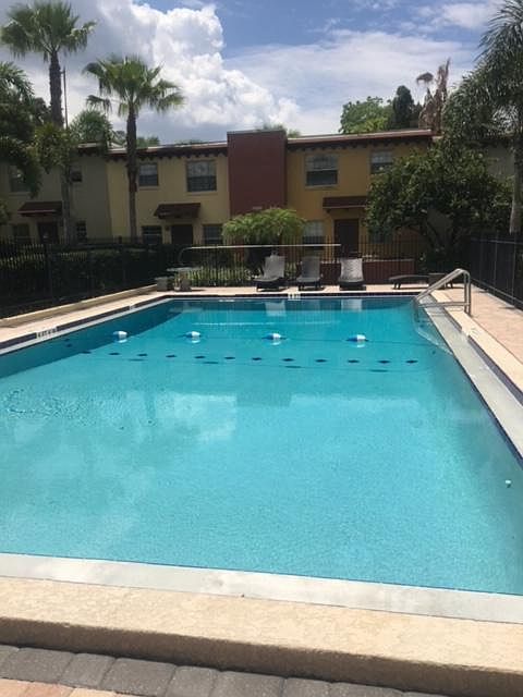 1st image of 1537 Catherine St APT 49