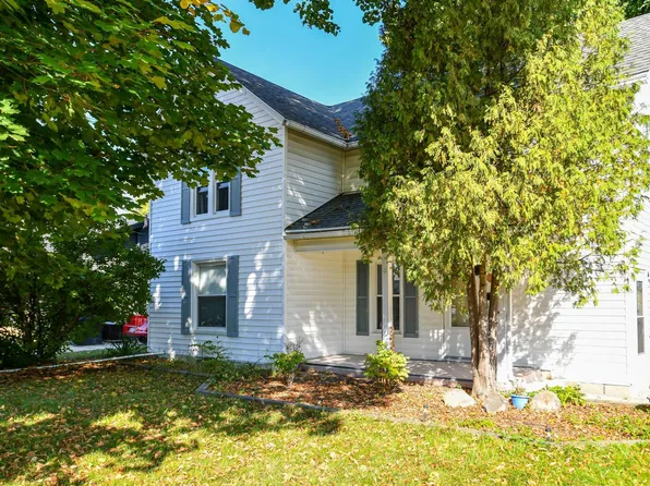 816 15th AVENUE, Union Grove, WI 53182