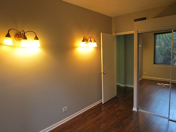 4th image of 7315 S Coles Ave #1E