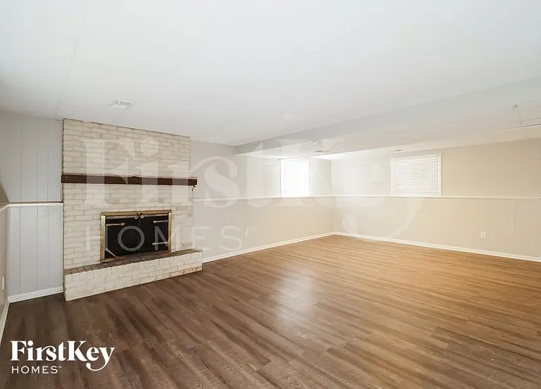6704 NW Mirror Lake Ter — Photo 10