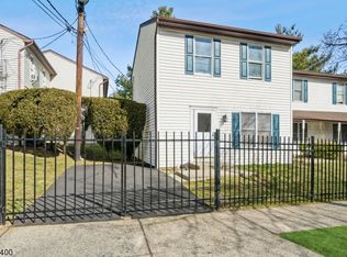 77 16th Ave #101, Newark, NJ 07103