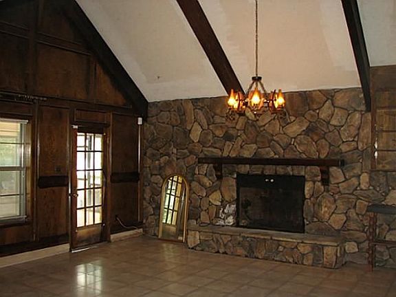 2nd image of 413 Warbler Dr