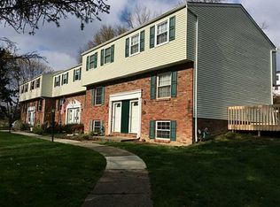 3020 Dara Dr, South Park, PA 15129