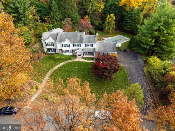 1505 Old Mill Rd, Wyomissing, PA 19610