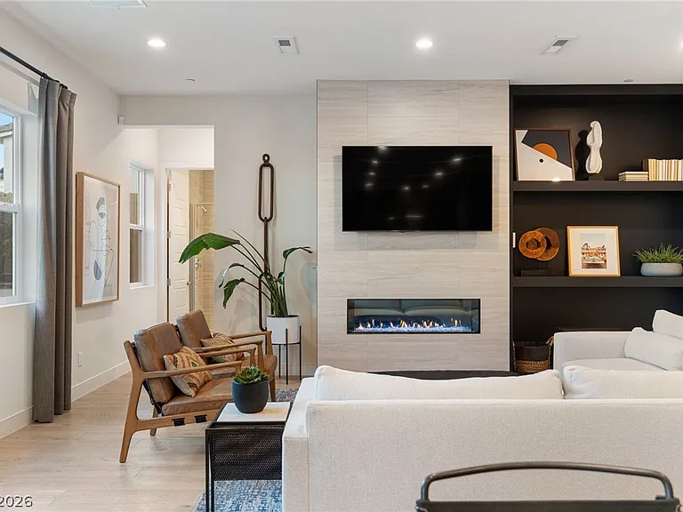 10125 Sequoia Glen Ave — Photo 7