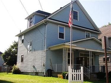 2nd image of 674 Wright Ave