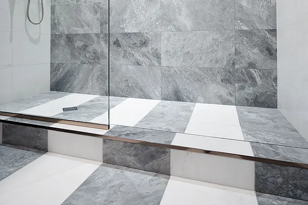 Sold by Compass | media 22