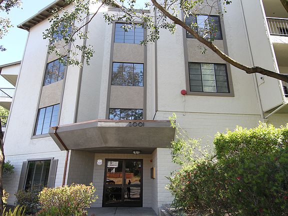 Modern Facade