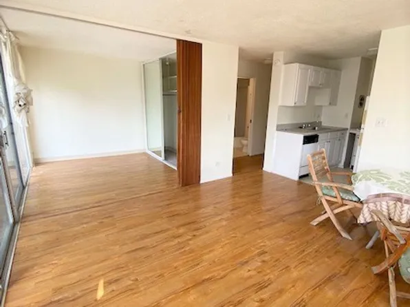 2415 Ala Wai Blvd APT 707, Honolulu, HI 96815