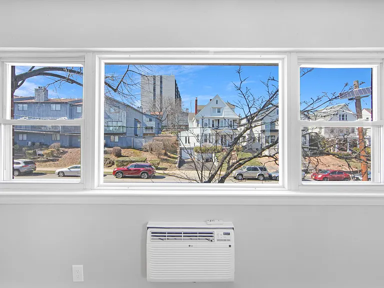 121 Pennington Ave #W2 — Photo 10