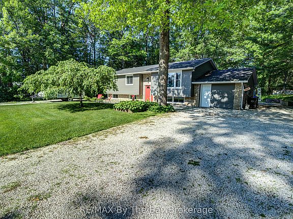 2nd image of 9 Frederick Dr