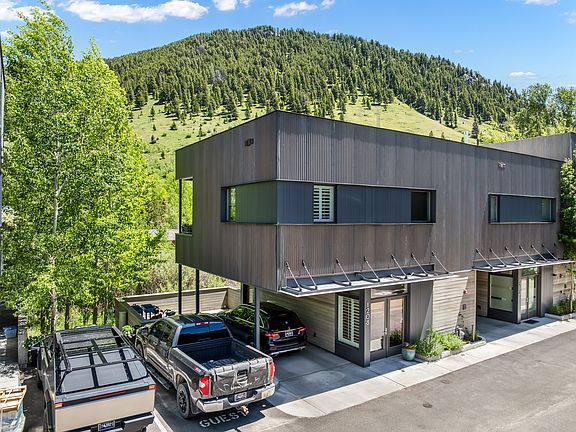 3rd image of 1208 S Highway 89 #11