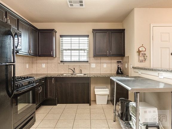 5th image of 2216 63rd St