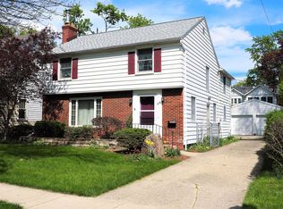516 Bailey St, East Lansing, MI