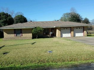 4655 Roosevelt Ave, Groves, TX 77619