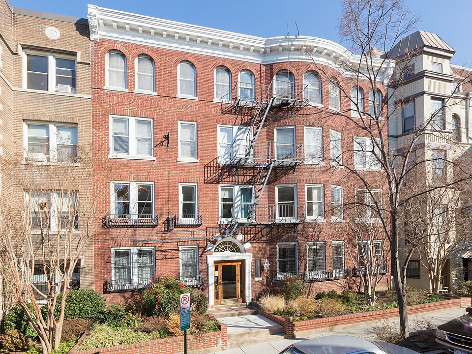 Charming Kalorama Building