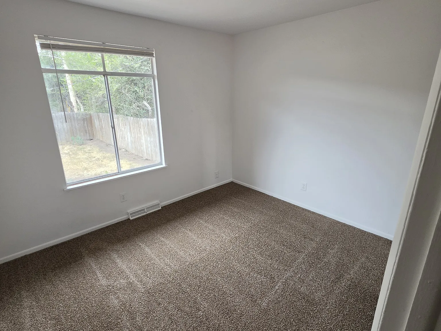 Reed St, Lakewood — Photo 4