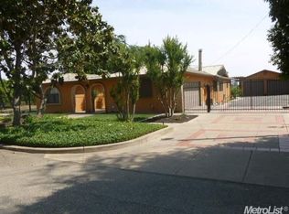 348 E Barnhart Rd, Ceres, CA 95307