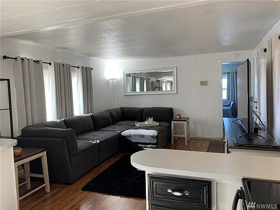 4th image of 1908 W Marina Dr Unit 8