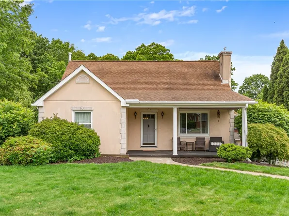 2400 James St, Aliquippa, PA 15001