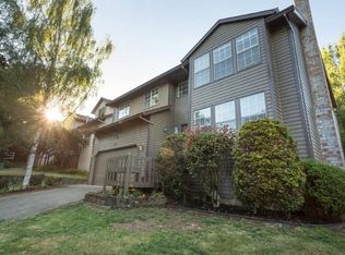 13345 SW Barberry Dr, Beaverton, OR 97008