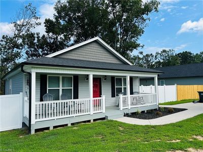 207 Bethlehem Ave, Thomasville, NC, 27360