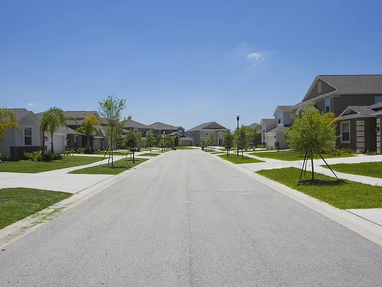 13009 Majestic Garden Ln — Photo 41