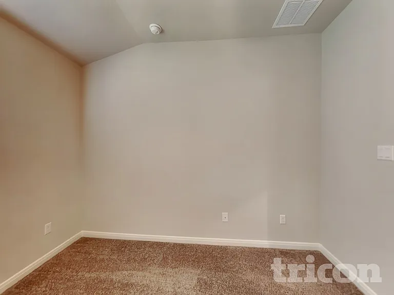 13643 Emerson Way — Photo 8