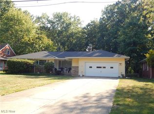 2128 Miami Rd, Euclid, OH 44117