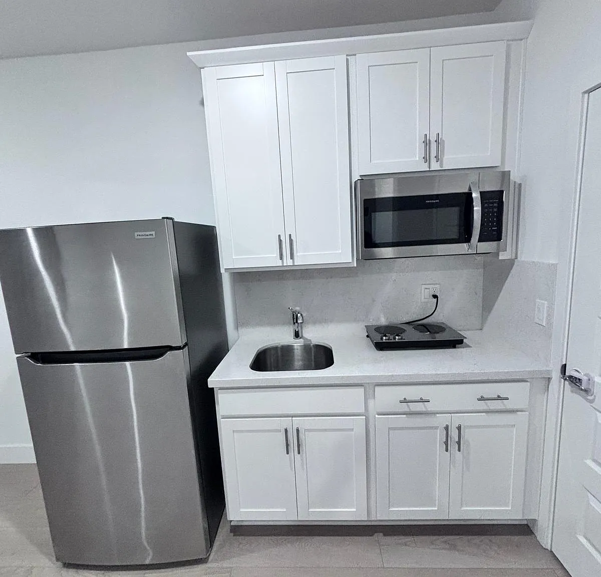 1 bed, 700 sqft, $1,550 — Photo 4