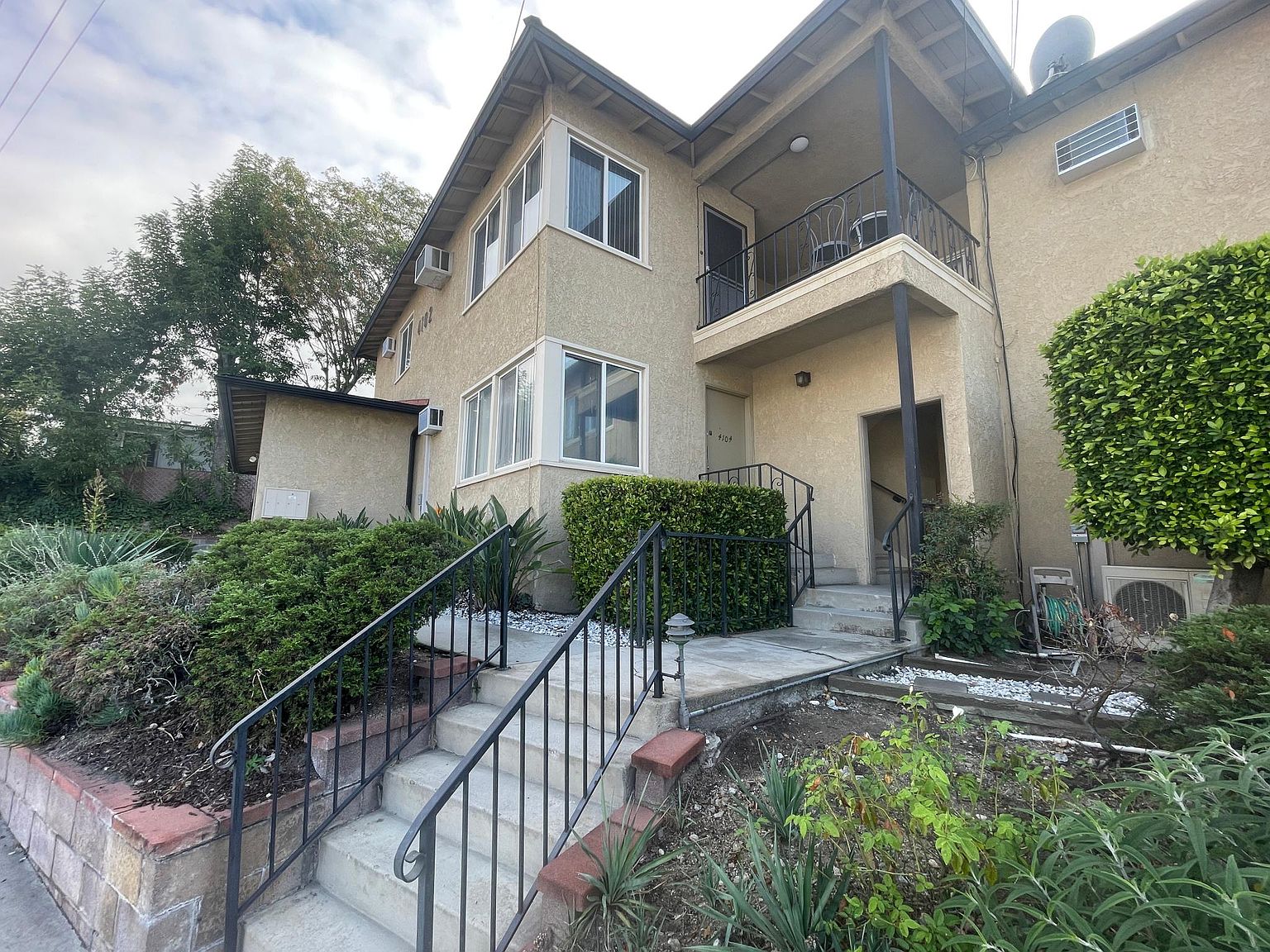 4104 Ocean View Blvd #1/2, Montrose, CA 91020 | Zillow