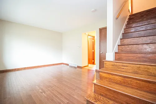 2731 Glendale Ave #J — Photo 5