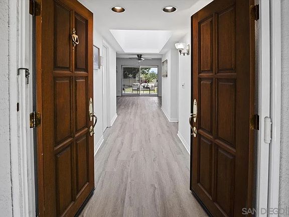 5th image of 731 Wakefield Ct