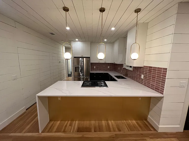 701 Harris Ave — Photo 6
