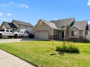 1107 N 750 W, Clinton, UT 84015