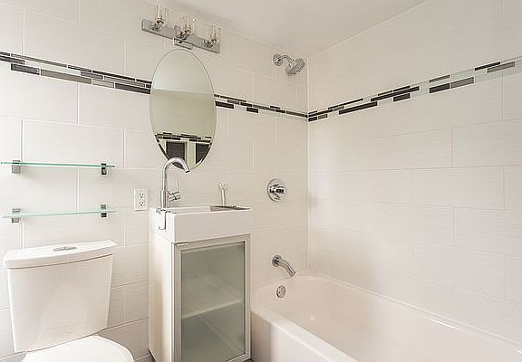 2nd image of 151 Smith St APT 3L