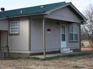 680 Buck Range Rd, Nashville, AR 71852