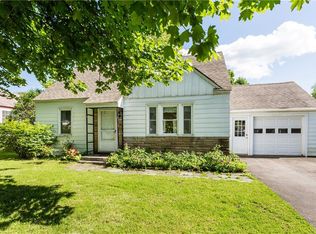 26 Parkwood Dr, East Syracuse, NY 13057