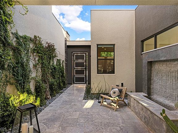 5th image of 23 Garden Rain Dr