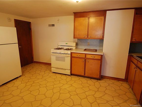 5th image of 33 Rogers St APT C