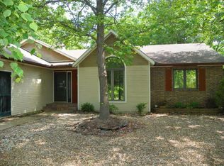 3 Roxburgh Dr, Bella Vista, AR 72715