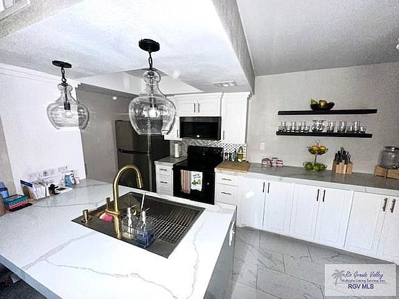 5th image of 95 Poinciana Dr Unit 108