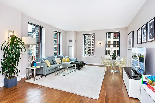 Rented by Keller Williams NYC | media 23