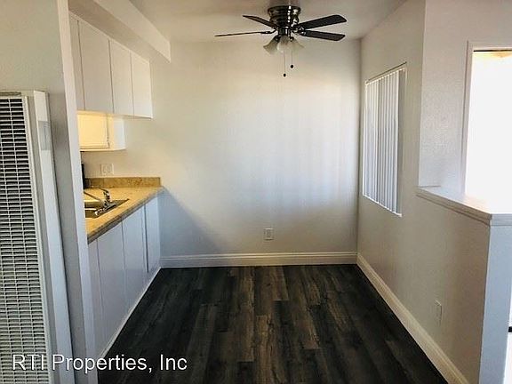 5th image of 12617 Eucalyptus Ave APT 13