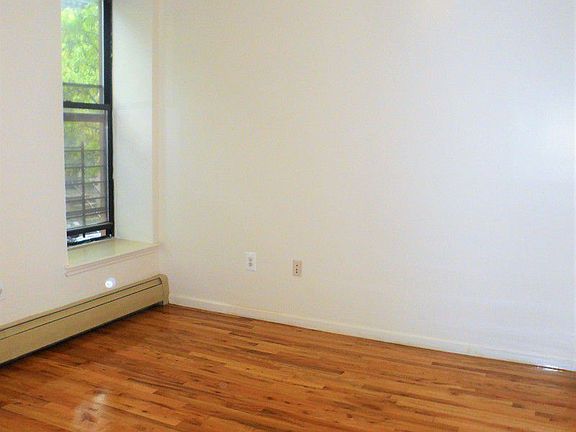 3rd image of 137 W 128th St APT 2A